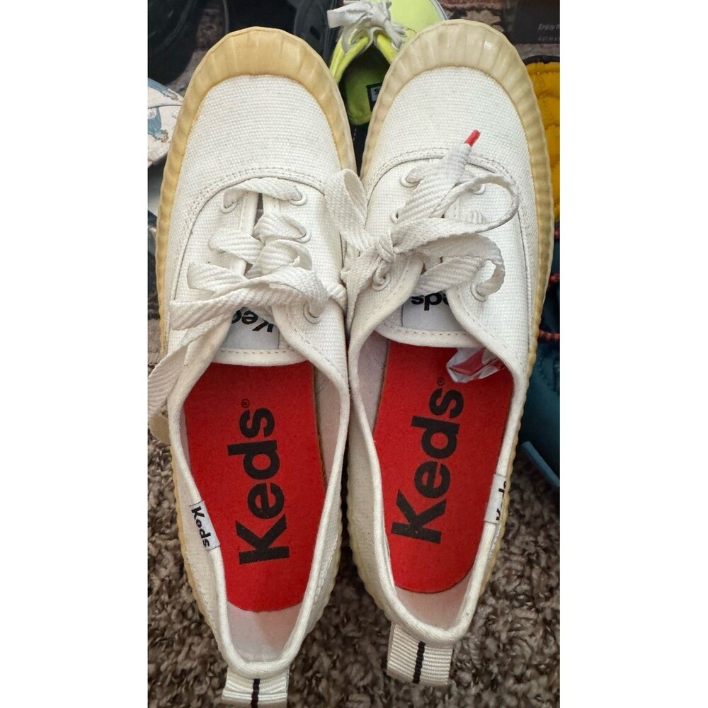 GUC Keds W6.5 The Platform Lug Shoes Weatherized Sneaker Off-White Cream **